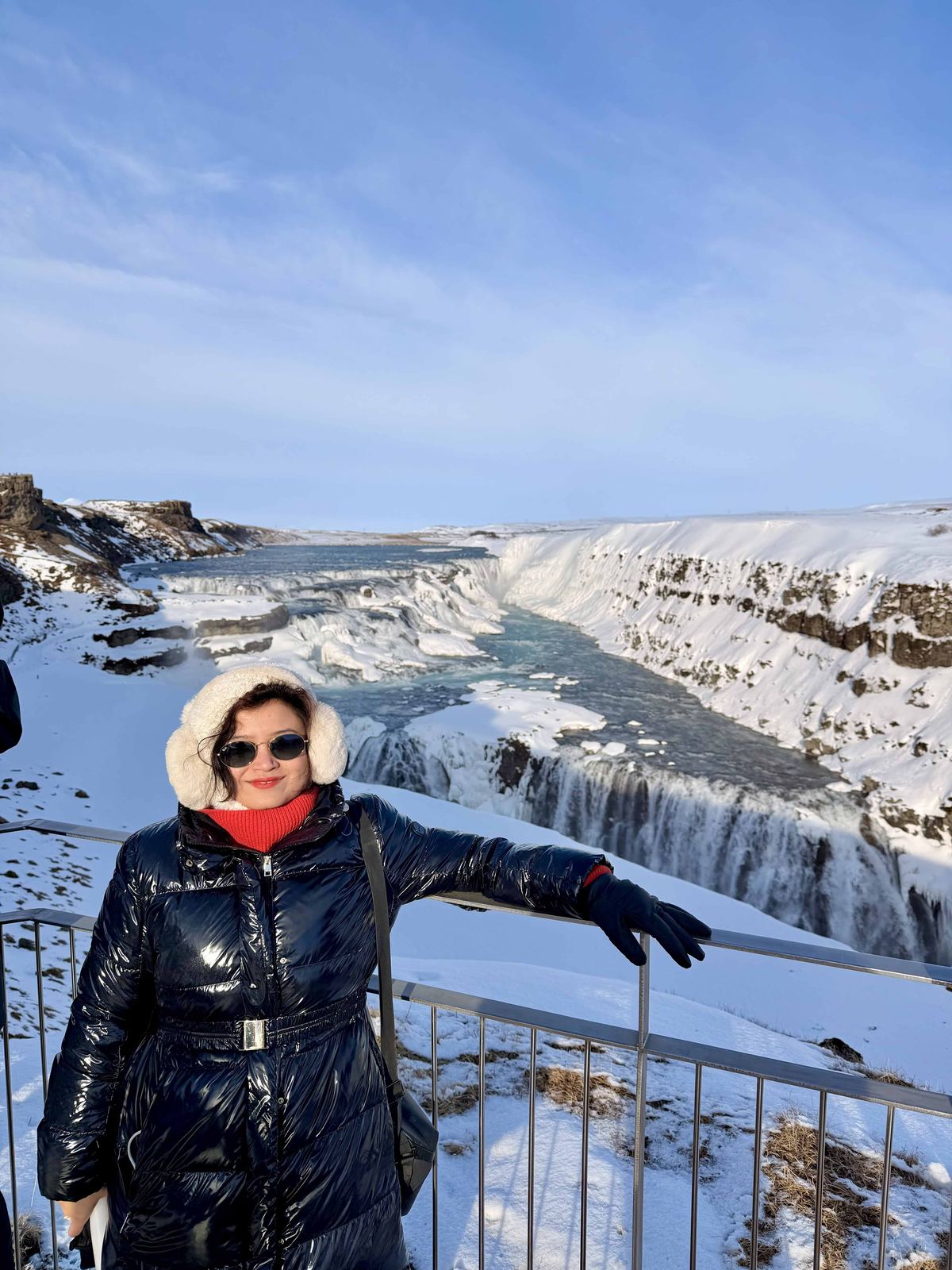 Sucheta at Gullfoss viewpoint